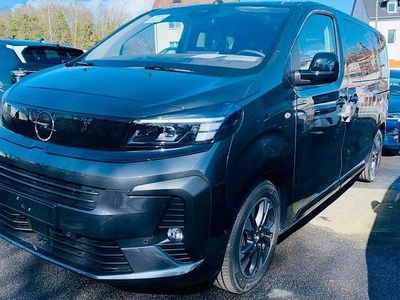 Neu Opel Zafira 179 PS (131 kW) 2026 Grau Van / Kleinbus