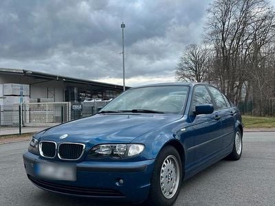 Gebraucht BMW 316 115 PS (84 kW) 2002 Blau Limousine