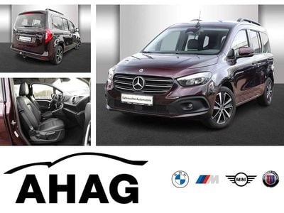 Rubellitrot metallic Gebraucht 2022 Mercedes T1 Progressive Van | 23.990 €
