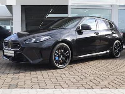 Gebraucht BMW 135 Shadowline 300 PS (220 kW) 2025 Schwarz (saphirschwarz) Kleinwagen