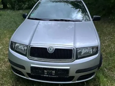 Gebraucht Skoda Fabia 64 PS (47 kW) 2005 Silber Limousine