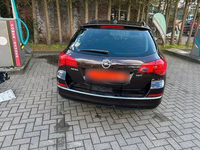 Gebraucht Opel Astra 110 PS (80 kW) 2012 Braun Kombi