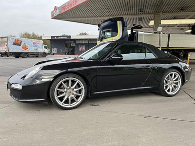 Porsche 911 Carrera Cabriolet