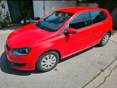 Gebraucht VW Polo 69 PS (50 kW) 2010 Rot Kleinwagen