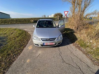Gebraucht Opel Corsa Sport 101 PS (74 kW) 2005 Silber Kleinwagen