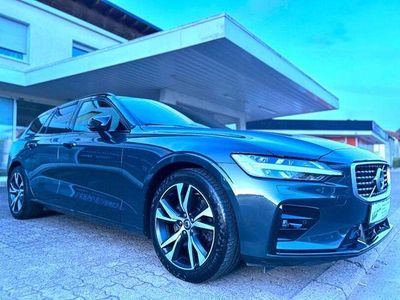 Gebraucht Volvo V60 R-Design 310 PS (228 kW) 2019 Grau Kombi
