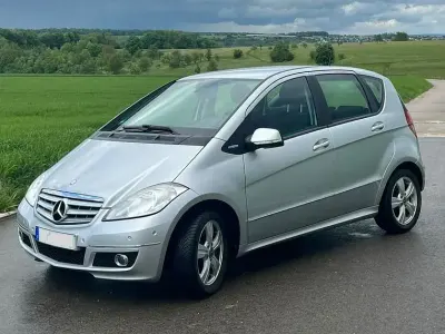 Gebraucht Mercedes A150 95 PS (69 kW) 2008 Silber Limousine
