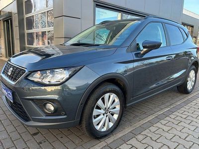 Gebraucht Seat Arona Style 116 PS (85 kW) 2019 Grau SUV