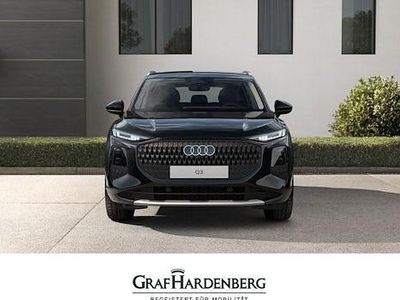 Schwarz Neu 2025 Audi Q3 Comfort SUV | 47.911 € (Guter Preis)