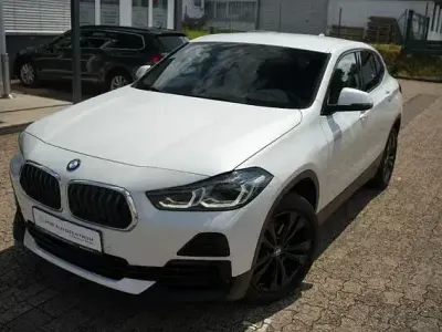 Używany BMW X2 Advantage 150 KM (110 kW) 2022 Biały SUV