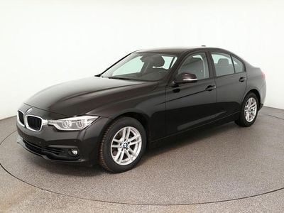 Gebraucht BMW 320 Advantage 184 PS (135 kW) 2018 Schwarz Limousine