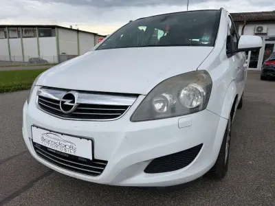 Gebraucht Opel Zafira 110 PS (80 kW) 2010 Weiß Van / Kleinbus
