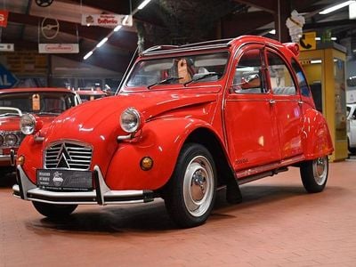 Rot Gebraucht 1984 Citroën 2CV Limousine | 21.990 €