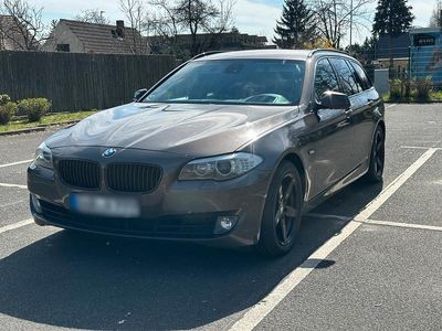 Gebraucht BMW 535 Shadowline 313 PS (230 kW) 2011 Braun Kombi