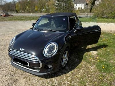 Gebraucht Mini Cooper 136 PS (100 kW) 2018 Schwarz Kleinwagen
