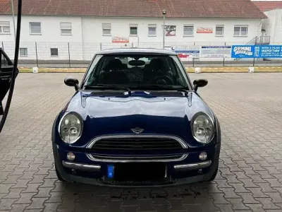 Gebraucht Mini ONE 90 PS (66 kW) 2002 Blau Kleinwagen