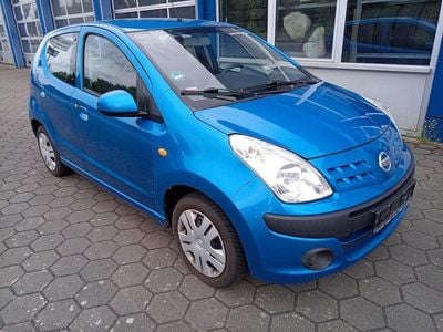 Nissan Pixo