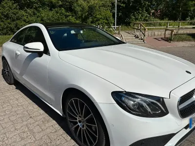 Gebraucht Mercedes E200 184 PS (135 kW) 2017 Weiß Coupé