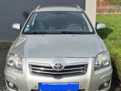 gebraucht Toyota Avensis T25 2,2 D-Cat 177PS