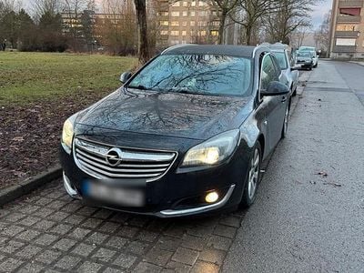 Gebraucht Opel Insignia 140 PS (102 kW) 2014 Schwarz Kombi