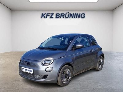 Gebraucht Fiat 500e Style 86 kW (118 PS) 2023 Mineral grau metallic (6fx (metallic) Kleinwagen