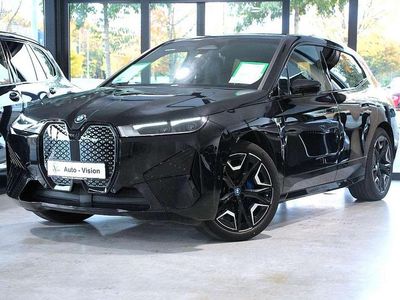 Gebraucht BMW iX Sport Line 239 kW (326 PS) 2022 Black sapphire metallic SUV