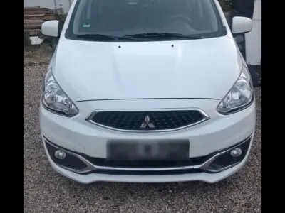 Gebraucht Mitsubishi Space Star 71 PS (52 kW) 2018 Weiß Kleinwagen
