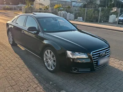 Gebraucht Audi A8 Comfort 250 PS (183 kW) 2010 Schwarz Limousine