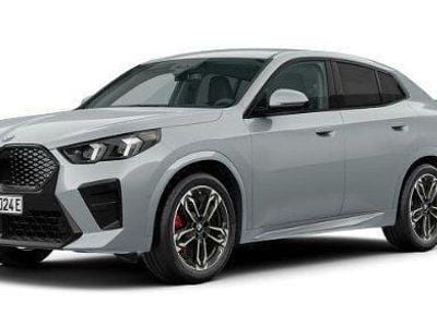 Neu BMW iX2 Performance 230 kW (313 PS) 2025 M brooklyn grau SUV