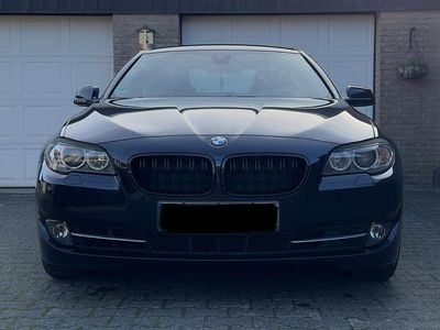 Usata BMW 520 Efficient Dynamics 184 CV (135 kW) 2013 Blu Berlina