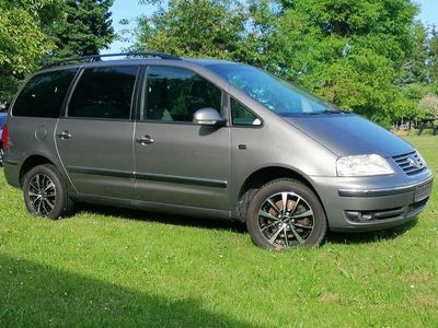 VW Sharan