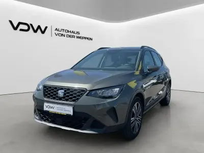 Gebraucht Seat Arona Style 116 PS (85 kW) 2024 Grau SUV
