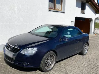 Gebraucht VW Eos 116 PS (85 kW) 2006 Blau Cabrio