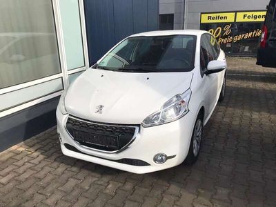 gebraucht Peugeot 208 Active 1.2 82 VTI Klimaanlage