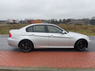 gebraucht BMW 318 E90 i - 129ps 219tkm 8-fach