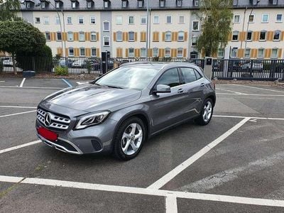 Mercedes GLA180