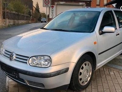 VW Golf IV