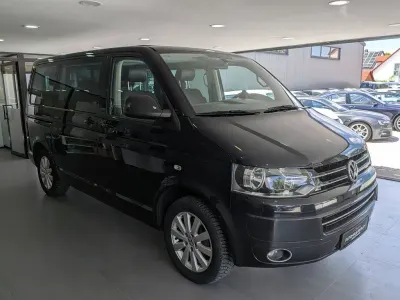 Gebraucht VW Multivan Highline 179 PS (131 kW) 2010 Deep black perleffekt Van / Kleinbus
