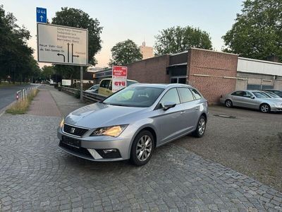 Silber Gebraucht 2019 Seat Leon ST Style Kombi | 16.700 € (Fairer Preis)