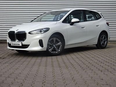 Gebraucht BMW 220 Active Tourer 170 PS (125 kW) 2025 Alpinweiss uni Van / Kleinbus