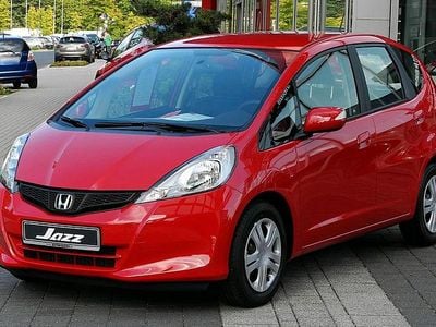 Gebraucht Honda Jazz Trend 90 PS (66 kW) 2009 Rot Kleinwagen