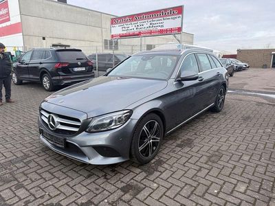 Gebraucht Mercedes C220 194 PS (142 kW) 2020 Grau Kombi