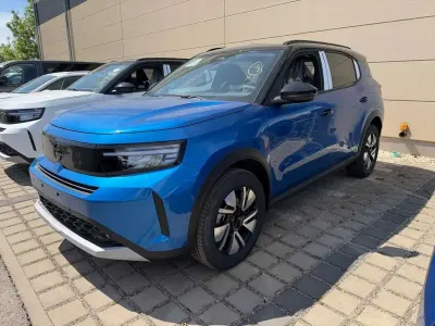 Nuova Opel Frontera Ultimate 145 CV (106 kW) 2026 Blu SUV