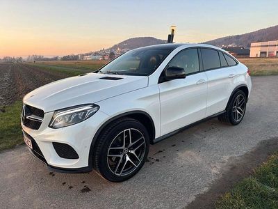 Gebraucht Mercedes GLE350 258 PS (189 kW) 2017 Weiß SUV