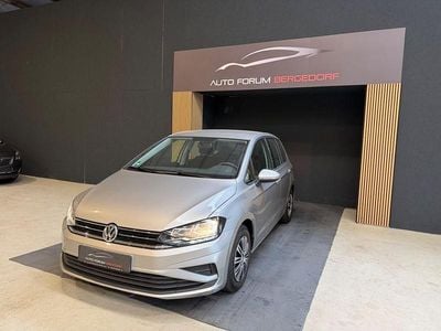 Gebraucht VW Golf Sportsvan Trendline 110 PS (80 kW) 2018 Silber Van / Kleinbus