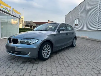 Brugt BMW 116 122 HK (89 kW) 2009 Grå Hatchback