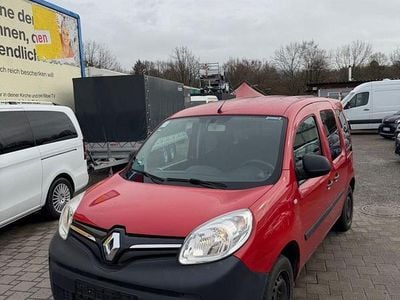 Gebraucht Renault Kangoo Authentique 114 PS (83 kW) 2015 Rot Van / Kleinbus