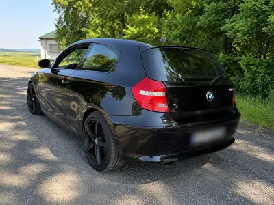 Gebraucht BMW 116 150 PS (110 kW) 2009 Schwarz Kleinwagen
