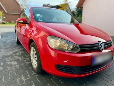 Usata VW Golf VI 80 CV (58 kW) 2009 Rosso Utilitaria