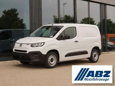 Neu Fiat Doblò 131 PS (96 kW) 2026 Weiß Van / Kleinbus